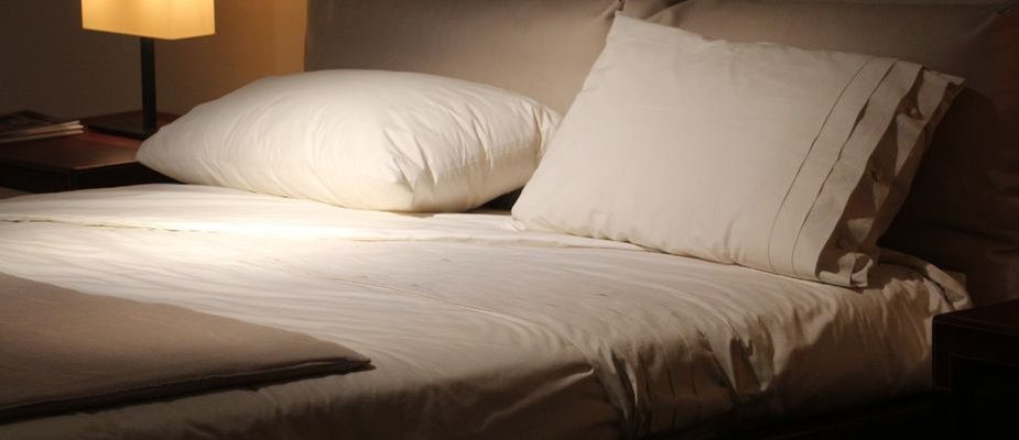 Como escolher a roupa de cama certa para cada estação